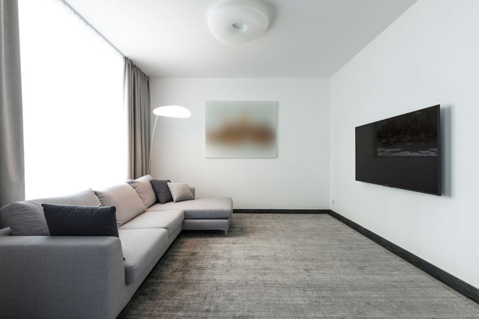 Pristine and professionally cleaned living room carpet